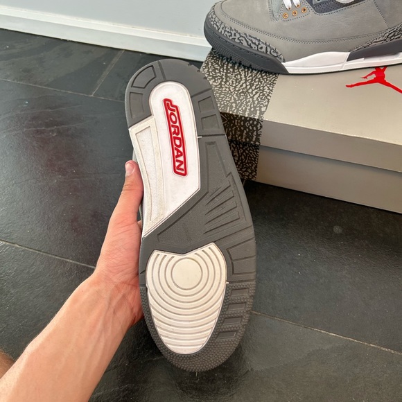 Jordan 3 Cool Grey - Picture 6 of 8